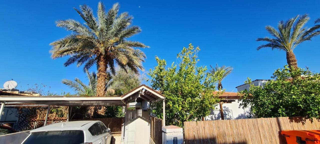 3 חדרים קרקע באפרסק * Eilat