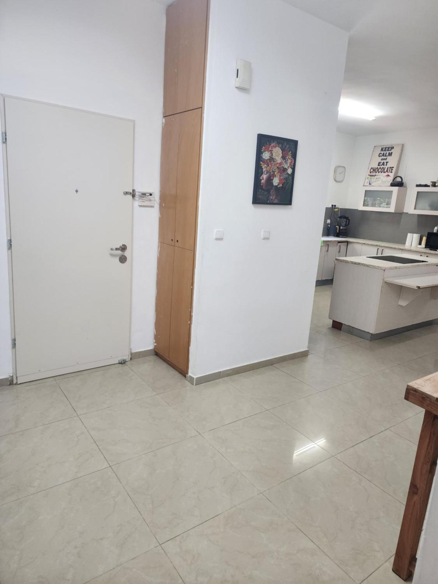 3 חדרים קרקע באפרסק Apartment *